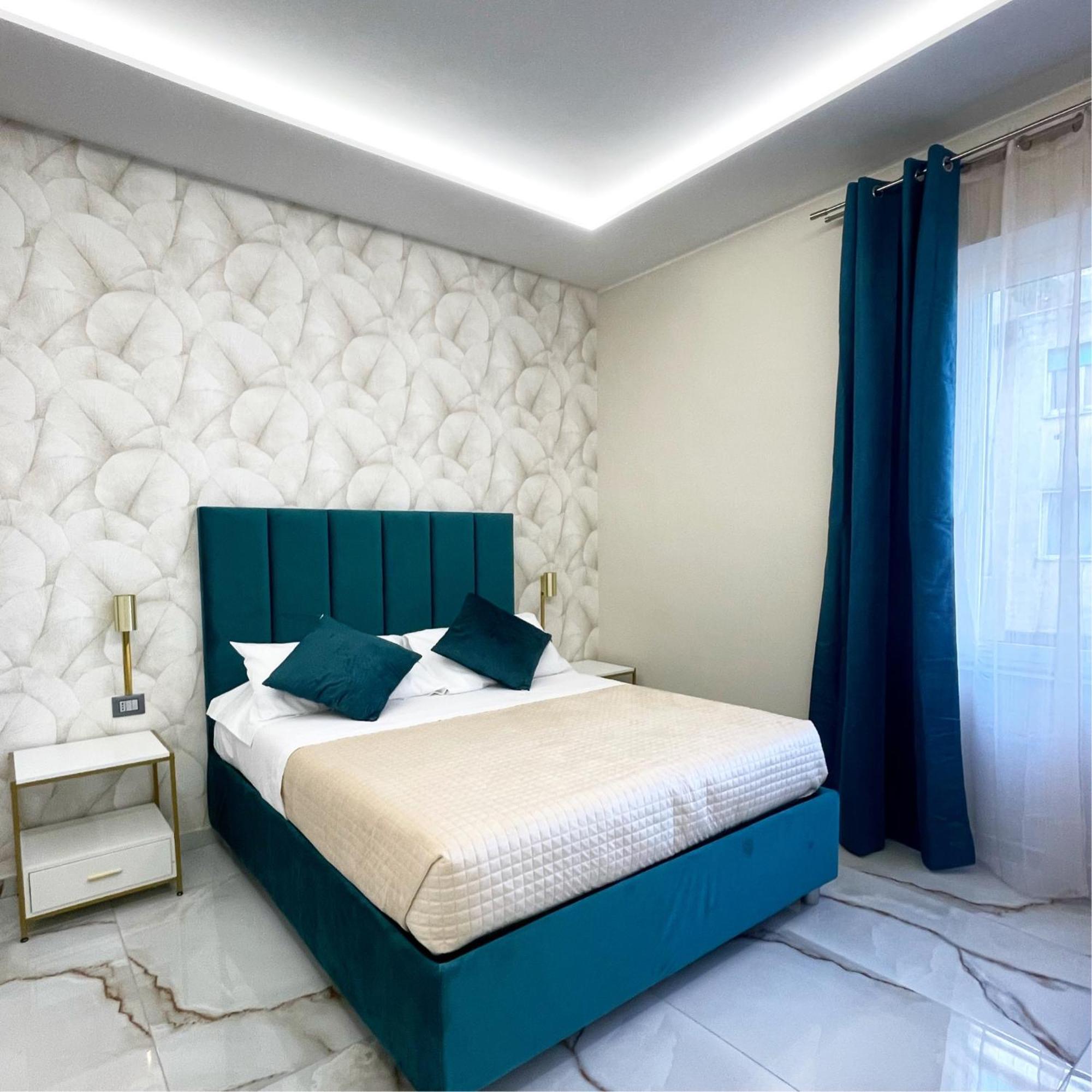 Napoli Central Suites Esterno foto